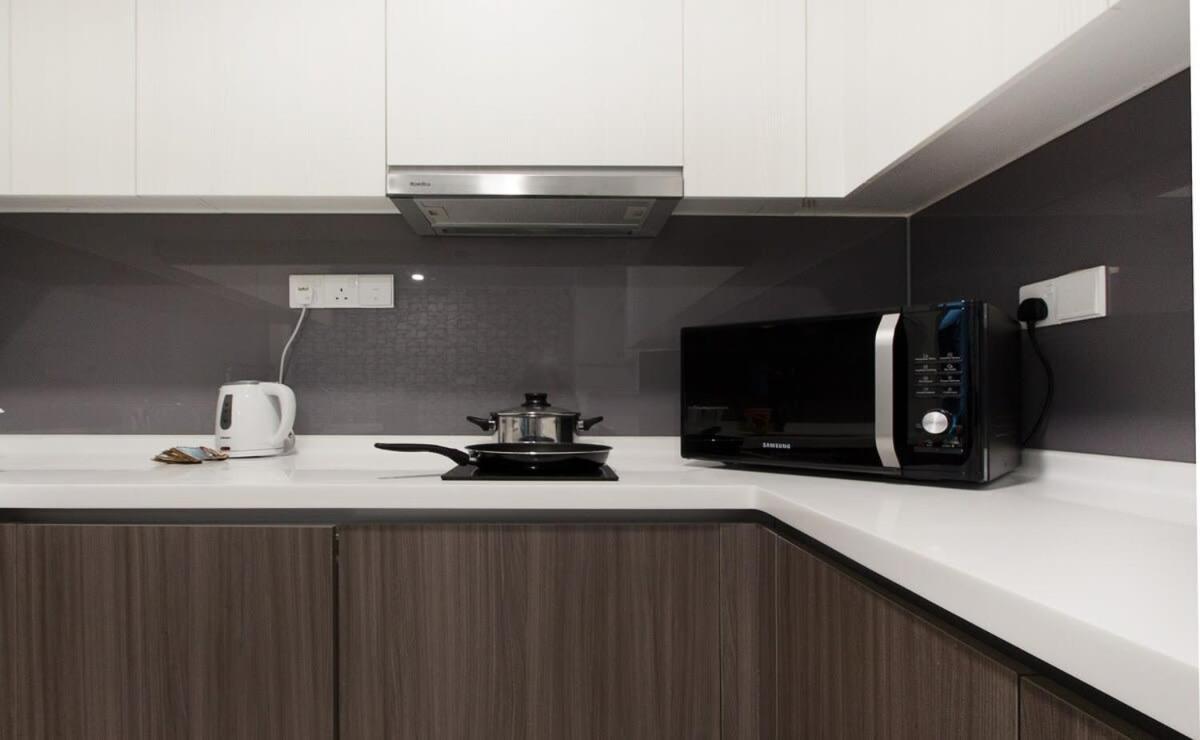 Modern, High Floor Suasana Suites 05 In Jb 조호르 바루 외부 사진